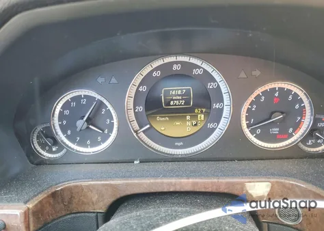 2011 Mercedes-Benz E 350 z USA, uszkodzony, nr VIN WDDHF5GB7BA505221